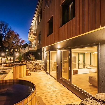 לבארוש Logis Hotel Restaurant & Spa La Rochette מראה חיצוני תמונה